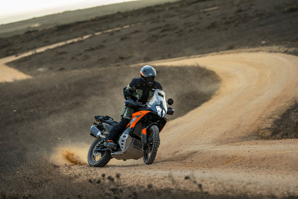 KTM 790 ADVENTURE